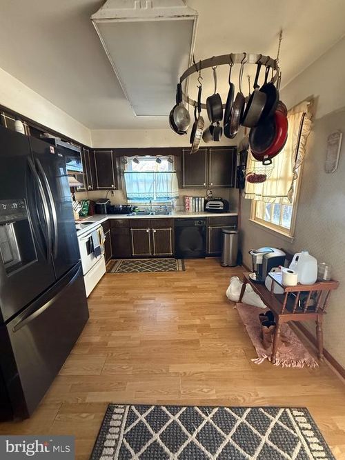 12400 Orchard St, Locust Grove, VA, 22508-9735 | Card Image