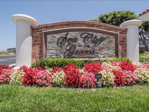 19381 Maidstone Ln, Huntington Beach, CA, 92648 | Card Image
