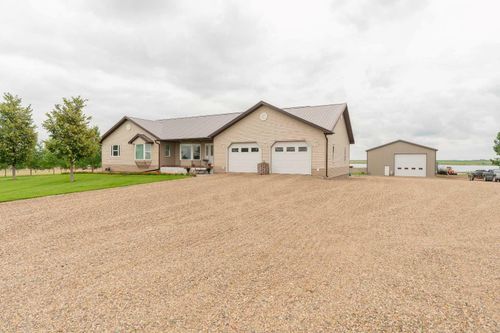 123047 Township Road 102, Burdett, AB, T0K0J0 | Card Image