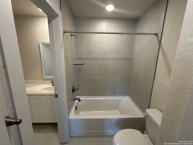 163 Abigail Aly, House other with 5 bedrooms, 3 bathrooms and null parking in San Antonio TX | Image 23