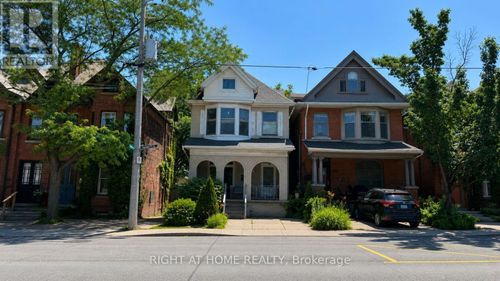 317 Queen St S, Hamilton, ON, L8P3T6 | Card Image