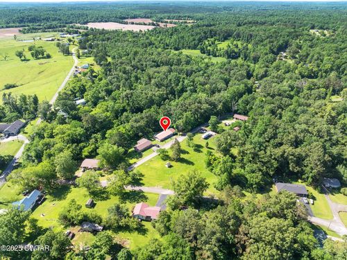 53 Elm St, Decaturville, TN, 38329-4005 | Card Image