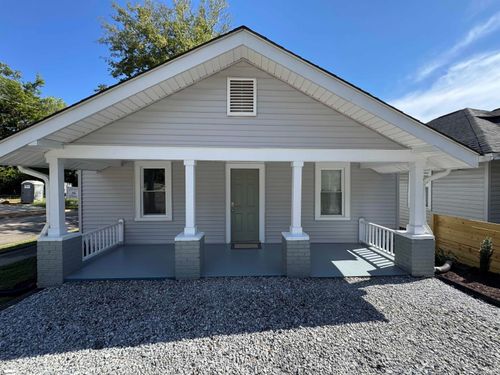 305 Frank St, Greenville, SC, 29601-1302 | Card Image