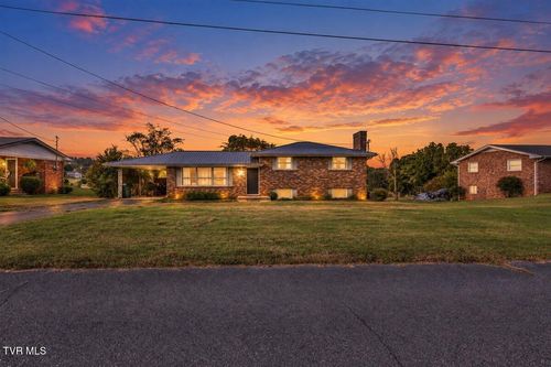 535 Birch St, Church Hill, TN, 37642-3535 | Card Image