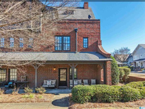 2082 Ross Park Way, HOOVER, AL, 35226-6339 | Card Image