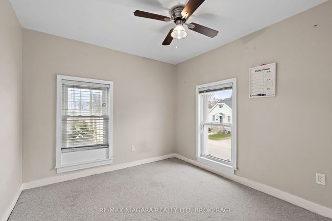 87 King St, Home with 2 bedrooms, 2 bathrooms and 3 parking in Port Colborne ON | Image 15