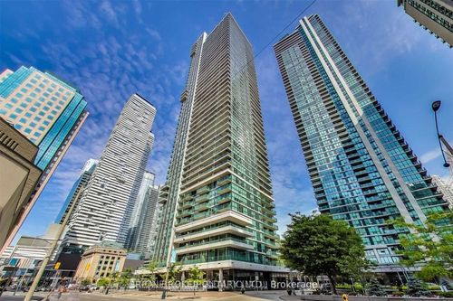 1307-33 Bay St, Toronto, ON, M5J2Z3 | Card Image