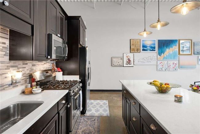 APT-2116 - 5200 Peachtree Rd, Condo with 1 bedrooms, 1 bathrooms and 2 parking in Chamblee GA | Image 8