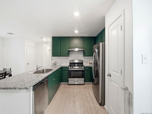 8027 Serro Medina, San Antonio, TX, 78252-1765 | Card Image