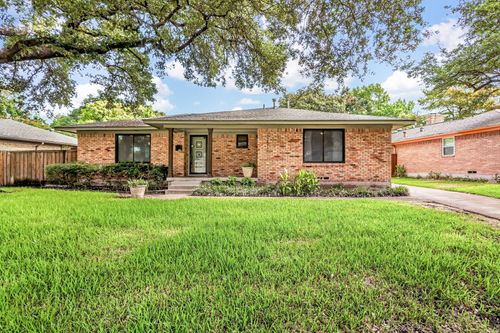 2510 Pinebluff Dr, Dallas, TX, 75228-5830 | Card Image