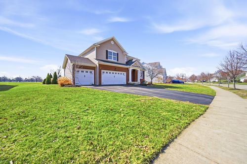 1044 Balmoral Dr, Delaware, OH, 43015-7172 | Card Image