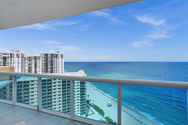 UNIT-2102 - 2711 S Ocean Dr, Condo with 3 bedrooms, 4 bathrooms and null parking in Hollywood FL | Image 42