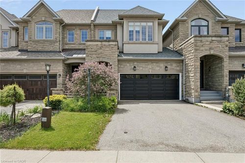 2376 Wasaga Drive, Oakville, ON, L6H0B7 | Card Image