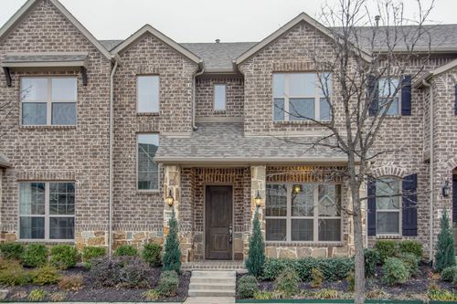 2209 Pinnacle Ln, Flower Mound, TX, 75028-5690 | Card Image