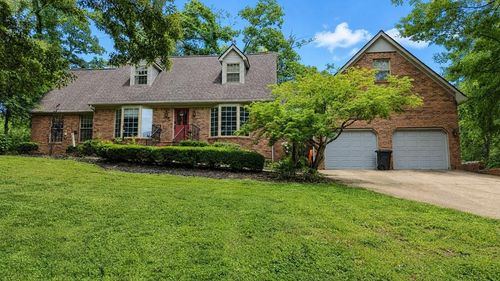 2307 Hamlin Dr, Paris, TN, 38242-8935 | Card Image