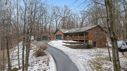 1012 Sunrise Rd, SAINT CROIX FALLS, WI, 54024-9195 | Card Image