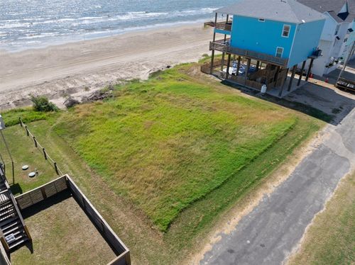 1114 Blue Water Dr, Crystal Beach, TX, 77650 | Card Image