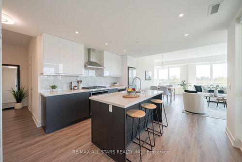 433-11750 9th Line, Stouffville, ON, L4A5G1 | Card Image