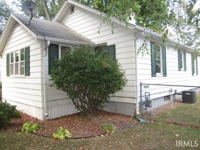 1408 Locust Street, House other with 2 bedrooms, 1 bathrooms and null parking in Elkhart IN | Image 2