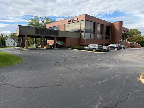 l111-1845 E Rand Rd, Arlington Heights, IL, 60004-4375 | Card Image