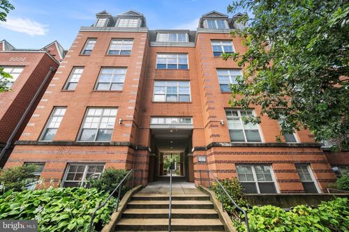 v205-150 V St Nw Street, WASHINGTON, DC, 20001 | Card Image