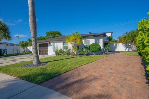 side-5480 Nw 1st Ave, Oakland Park, FL, 33309-2301 | Card Image