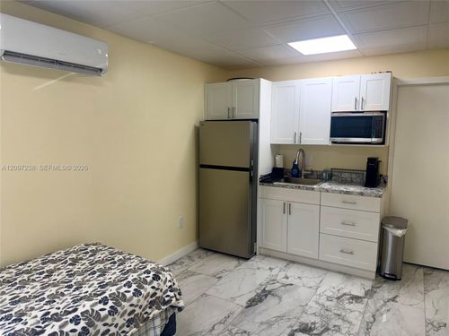 rear-1747 Adams St, Hollywood, FL, 33020-6114 | Card Image
