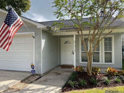 301 Misty Creek Dr, Baton Rouge, LA, 70808-8175 | Card Image