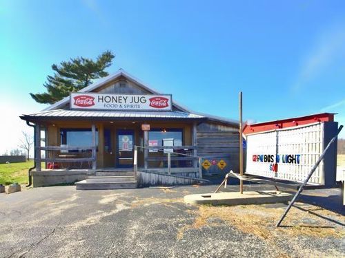 8782 N Us 421, Madison, IN, 47250-9528 | Card Image