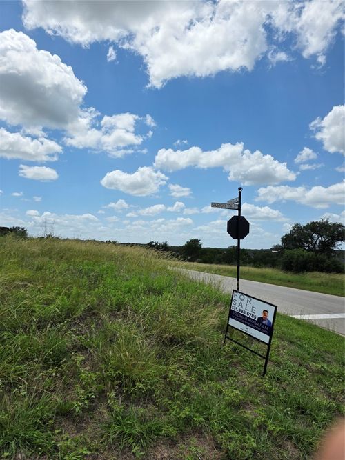 206 Enchanted Oak Pt, Spicewood, TX, 78669 | Card Image