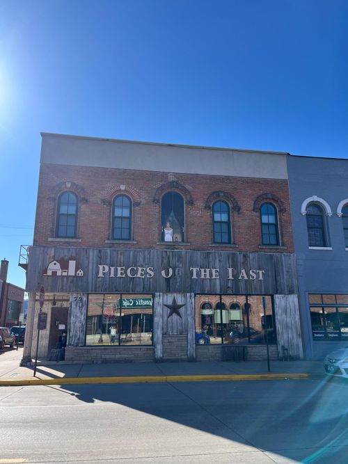 79 E 2nd St, WINONA, MN, 55987-3443 | Card Image