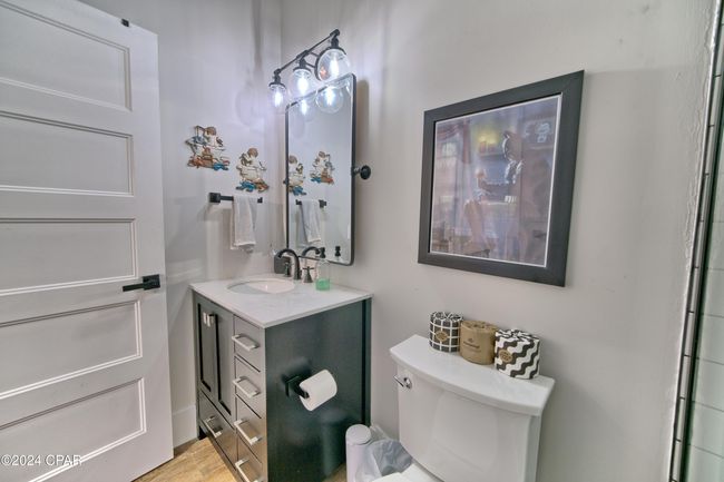 700 E 2 Nd St, House other with 4 bedrooms, 4 bathrooms and null parking in Lynn Haven FL | Image 60
