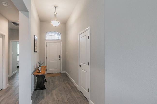812 Holler Loop, House other with 4 bedrooms, 2 bathrooms and null parking in Justin TX | Image 10