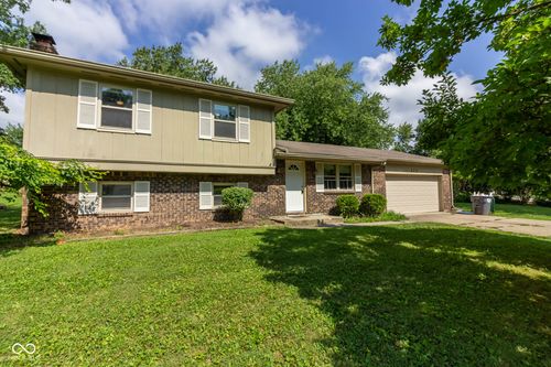 372 Redbud Pl, Greenwood, IN, 46142-3722 | Card Image