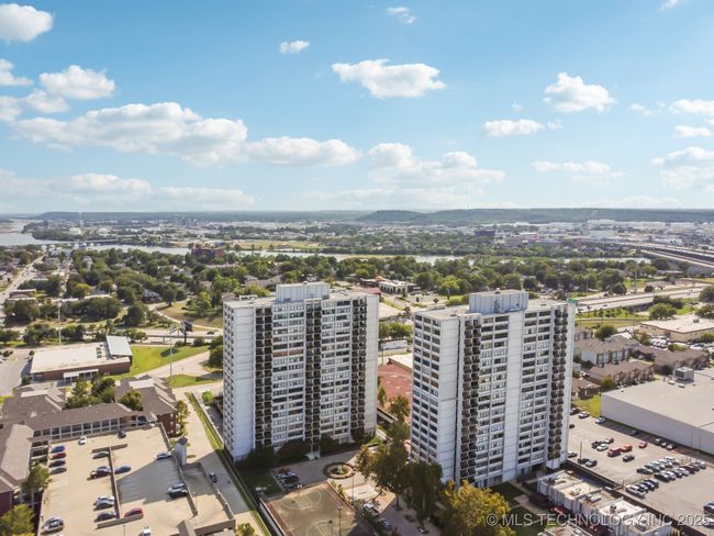 South View facing Arkansas River & Lookout Mountain | Image 36