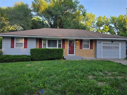 529 S Northern Blvd, Sugar Creek, MO, 64054-1052 | Card Image