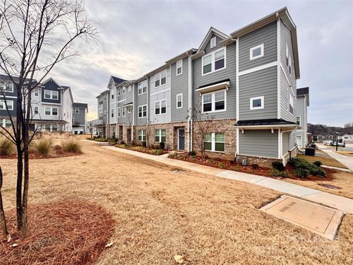 4513 Millennium Ave, Charlotte, NC, 28217-4673 | Card Image