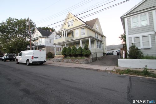 54 Hillside Ave, Bridgeport, CT, 06604-1414 | Card Image