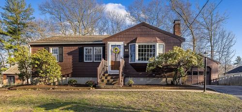 55 Lothrop Road, Reading, MA, 01867 | Card Image