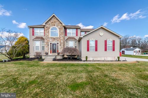 330 Meadowbrook Drive, Monroeville, NJ, 08343 | Card Image