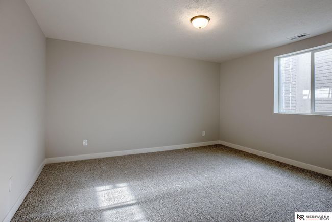 4622 Schilling Ct, Townhouse with 3 bedrooms, 3 bathrooms and 2 parking in Bellevue NE | Image 21