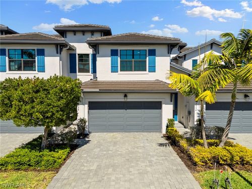 7598 Rockefeller Dr, NAPLES, FL, 34119-9852 | Card Image