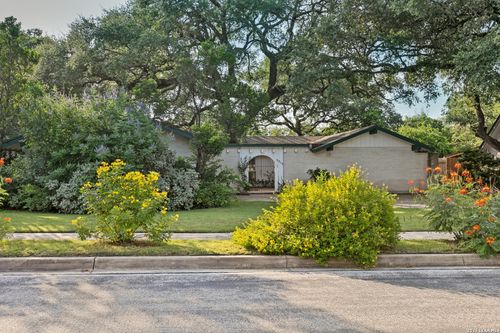 3315 Litchfield Dr, San Antonio, TX, 78230-4005 | Card Image