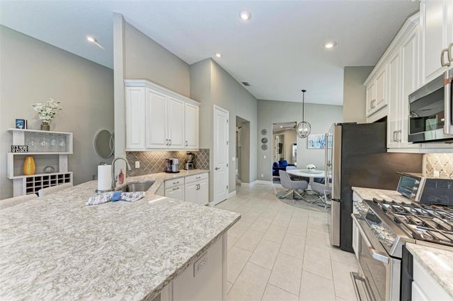 9092 Luna Lane, House other with 3 bedrooms, 2 bathrooms and null parking in Sarasota FL | Image 25