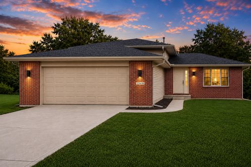 22618 Plum Creek Dr, Sauk Village, IL, 60411-5602 | Card Image