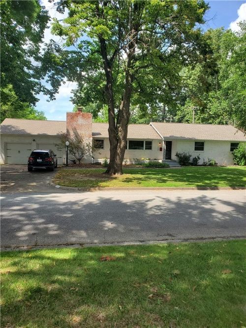 126 Rogers Circle Dr, Springdale, AR, 72764-4225 | Card Image