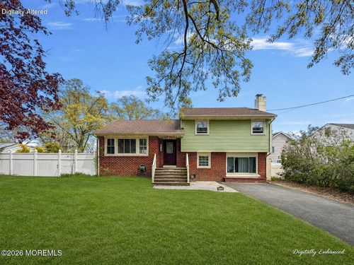 515 Hollywood Ave, Toms River, NJ, 08753-6757 | Card Image