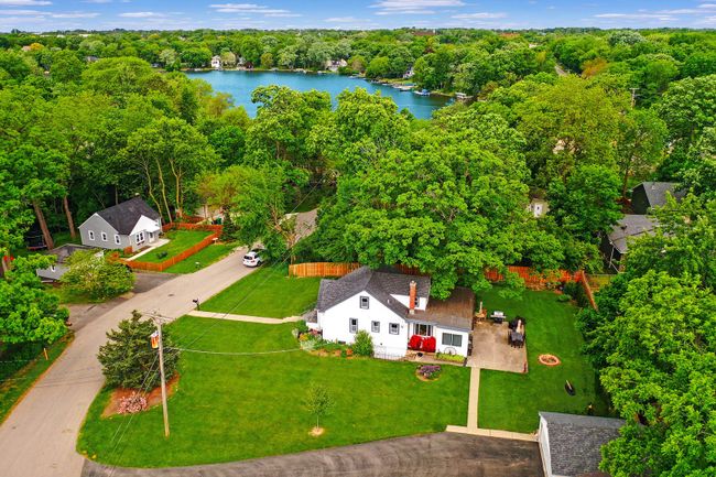 21300 Shady Ln, House other with 3 bedrooms, 2 bathrooms and 2 parking in Lake Zurich IL | Image 5
