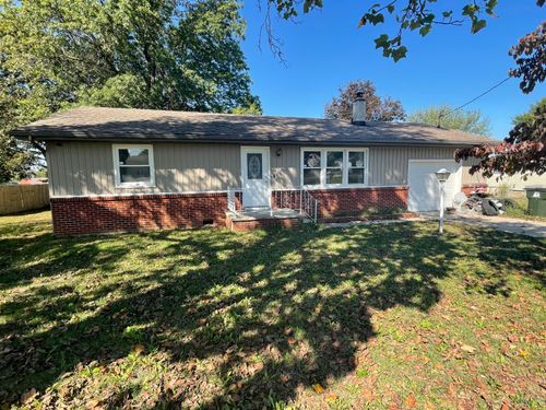 203 S Highway 39, Miller, MO, 65707-9212 | Card Image