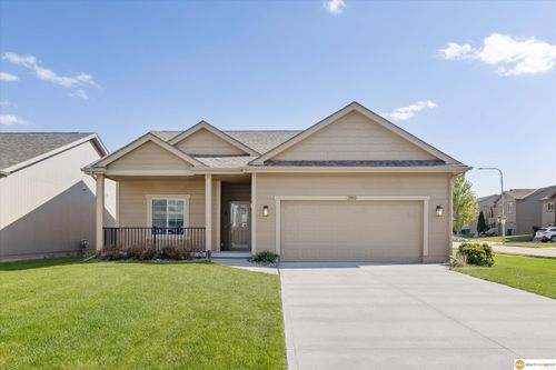 13911 Potter Pkwy, Omaha, NE, 68142-2110 | Card Image